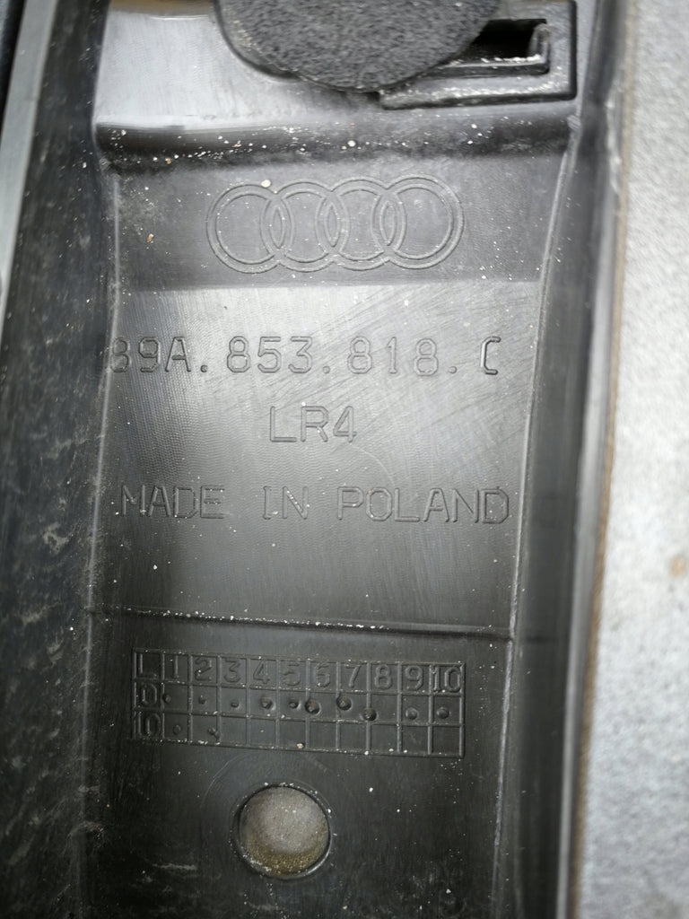 AUDI Q4 E TRON 89A LISTWA BŁOTNIKA PRAWY TYŁ