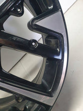 Laden Sie das Bild in den Galerie-Viewer, Opel Corsa F ALUFELGE 17 ZOLL 7''x17'' ET32 4x108 OE 9833892680