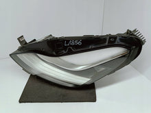 Laden Sie das Bild in den Galerie-Viewer, TESLA MODEL 3 M3 III 17- SCHEINWERFER LINKS VORNE FULL LED EU 1077375-00-C