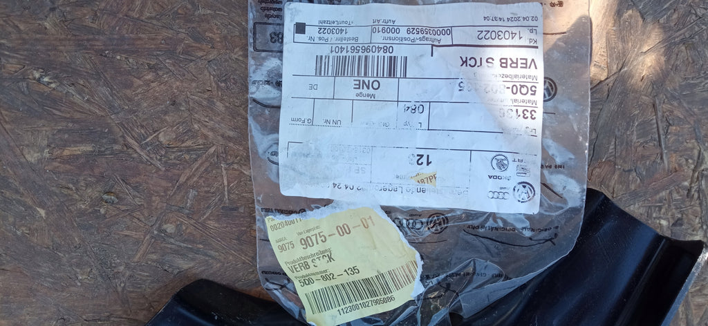 VOLKSWAGEN SEAT AUDI SKODA - BODENVERBINDER HALTER LINKS 5Q0802135