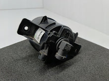 Laden Sie das Bild in den Galerie-Viewer, CLIO II LAGUNA II NEBELSCHEINWERFER RECHTS VALEO 8200002470