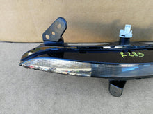 Laden Sie das Bild in den Galerie-Viewer, RENAULT MEGANE IV 4 16- BLINKER RECHTS VORNE HELLA 261306376R
