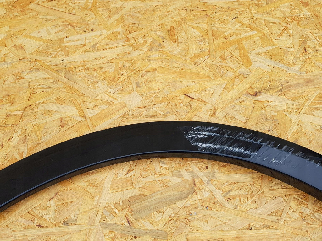 Audi Q2 ZIERLEISTE KOTFLÜGEL HINTEN RECHTS 81A853818A