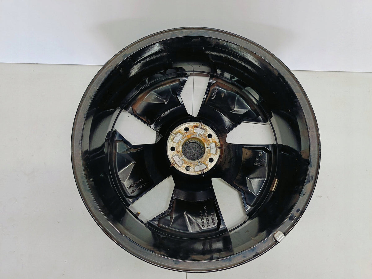 Megane V E-Tech Jante Aluminium 7.0"x20" 5X114.3 ET34 403001816R — photo 12 sur 16