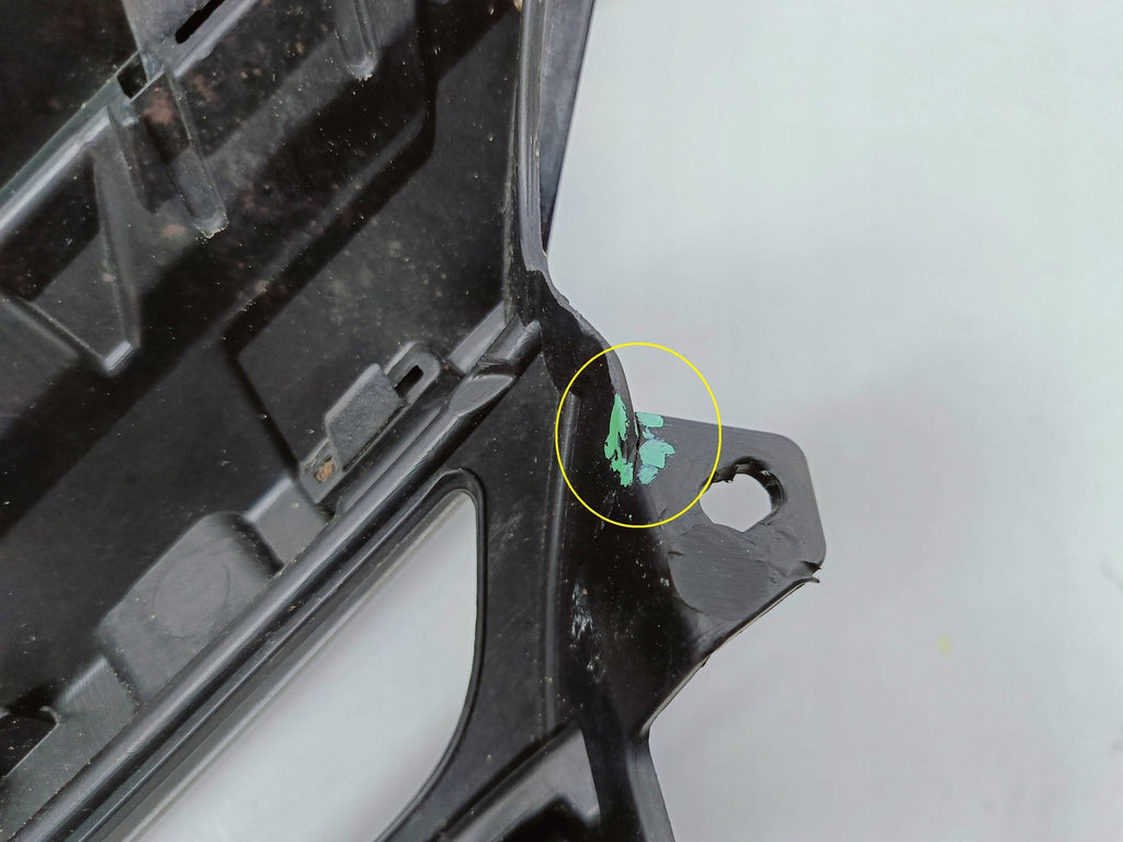 Renault Clio IV 4 12- ATRAPA GRILL KRATKA ZDERZAKA PRZÓD 622563184R