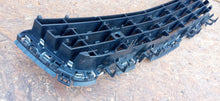 Laden Sie das Bild in den Galerie-Viewer, OPEL ASTRA III H 04- KÜHLERGRILL STOSSSTANGE VORNE 375768702