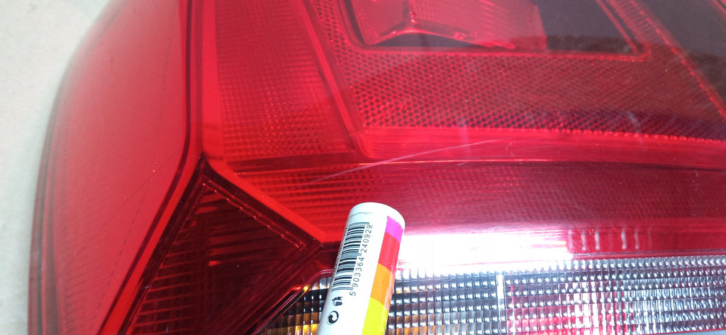 VW POLO 6CO LAMPA TYŁ TYLNA LEWA 6C0645095K 16-