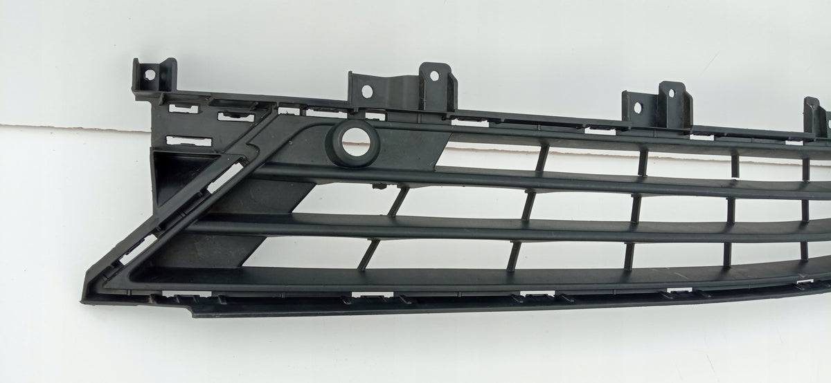 Opel Astra K V Lift 19- Atrapa Kratka Grill Zderzaka Przedniego 39130494 — zdjęcie 3 z 9