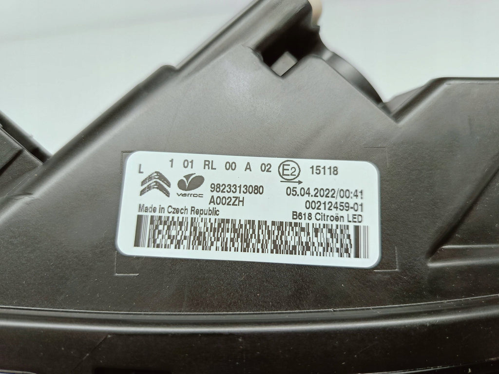 CITROEN C3 III 16- LAMPA LEWA ŚWIATŁO DRL LEWE PRZÓD LED 9823313080