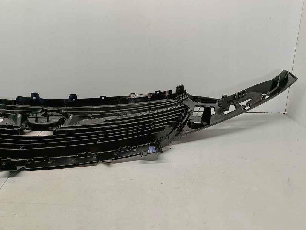Opel Grandland X 17- GRILL BLENDE STOSSSTANGE VORNE UNTER KAMERA YP00023977