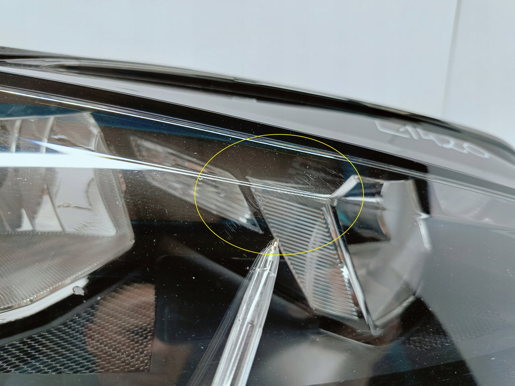 VOLKSWAGEN GOLF VII LIFT 17- LAMPA REFLEKTOR PRAWY PRZÓD H7+LED 5G1941006D