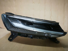 Laden Sie das Bild in den Galerie-Viewer, MG MARVEL R EV 21- RECHTER SCHEINWERFER VORNE FULL LED MODUL EU 102-40161