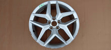 Laden Sie das Bild in den Galerie-Viewer, ALUFELGE SEAT OE IBIZA V 7JX17HZ ET51 6F0601025C