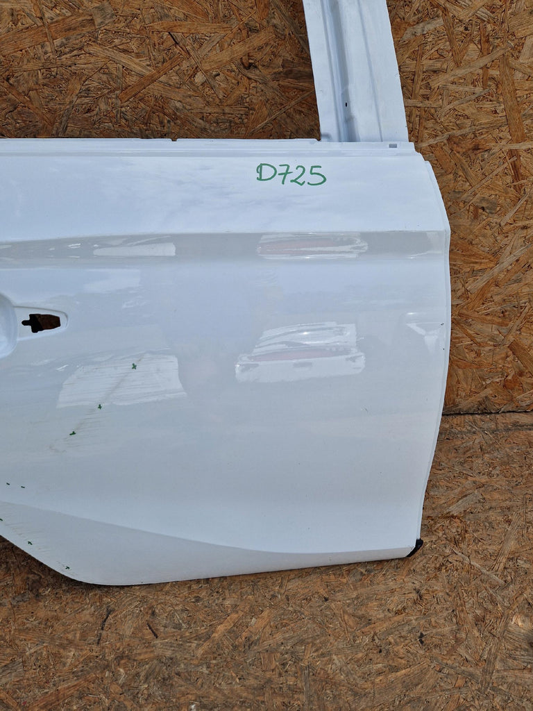 OPEL CORSA F- DRZWI PRAWY TYŁ TYLNE