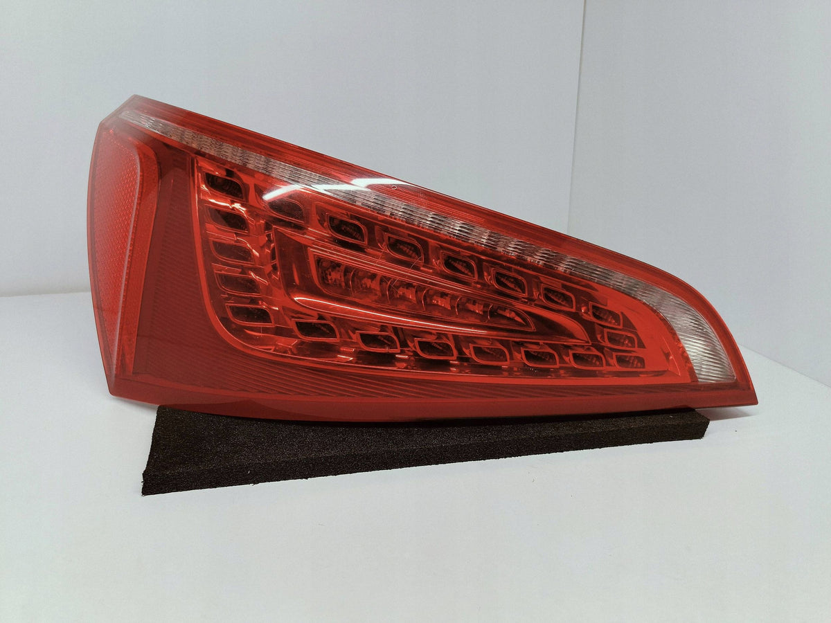 Audi Q5 08-12 Lampa Klapy Bagażnika Lewy Tył Lewa Tylna LED OE 8R0945093A — zdjęcie 1 z 14