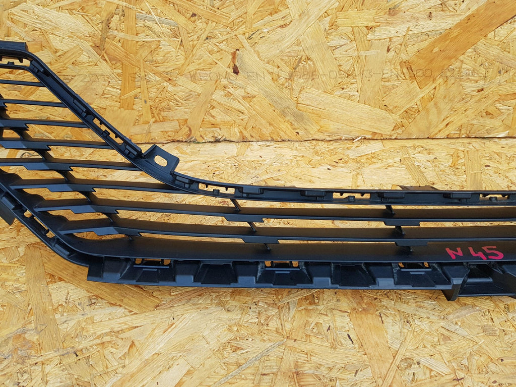PEUGEOT 208 II 19- KRATKA ŚRODKOWA ATRAPA GRILL ZDERZAKA PRZÓD 9823209880