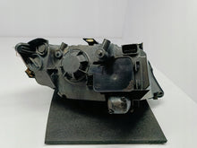 Laden Sie das Bild in den Galerie-Viewer, BMW 3 E90 E91 LIFT 09- SCHEINWERFER LINKS VORNE NORMAL 2xH7 72025819