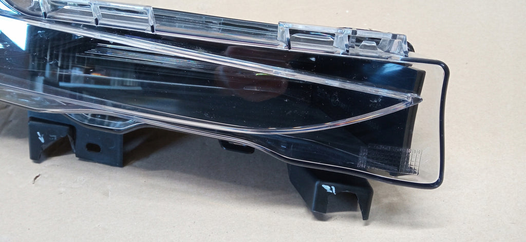 TESLA MODEL 3 Y LIFT 20- HALOGEN DRL PRAWY LAMPA PRAWA 1507933-00-C