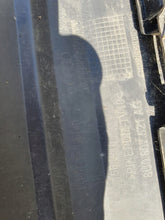 Laden Sie das Bild in den Galerie-Viewer, AUDI Q3 8V0 STOSSFÄNGER HINTEN