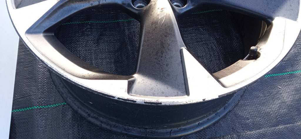 FELGA ALUMINIOWA SEAT OE 5FA 7.5"X18" 5X112 ET46 5FA601025H