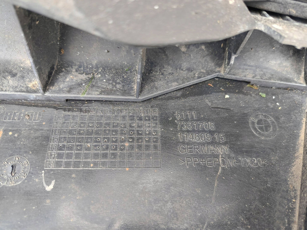 BMW 5 F10 F11 LCI LIFT 13- ZDERZAK PRZÓD PRZEDNI 4XPDC SPRYSK 51117331706