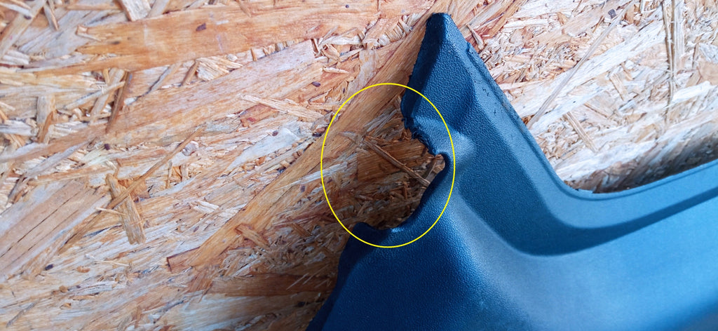 TESLA MODEL S 12- OSŁONA MASKOWNICA WANNY BAGAŻNIKA KUFRA 1006329-00-E