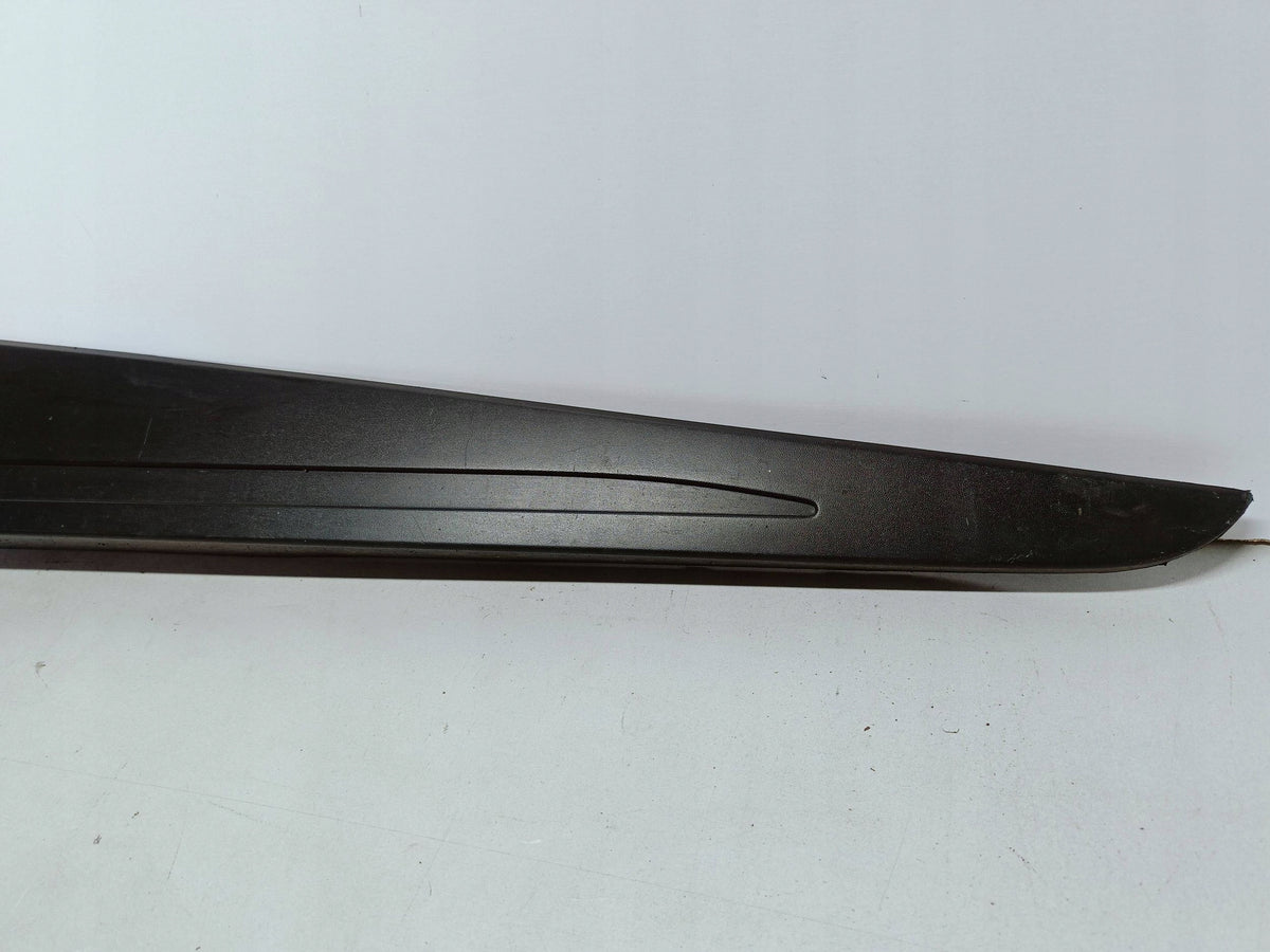 Renault Clio IV 4 12- Trim Strip Cover Front Right Door Mat 801865598R — photo 8 of 16