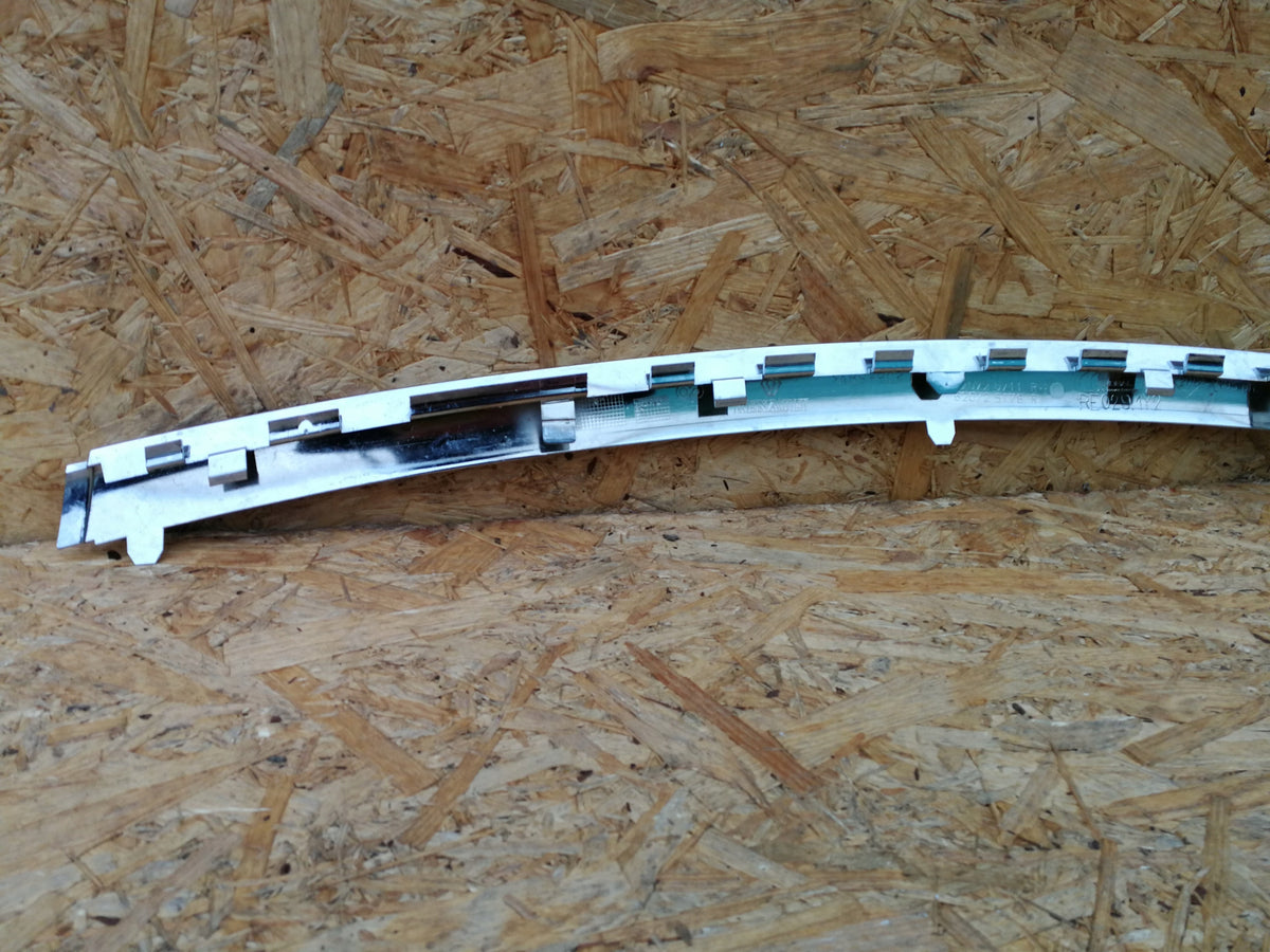 Renault Grand Scenic III Lift 11- Leiste Vorne Stossstange Chrom 620720711R — Foto 6 von 8