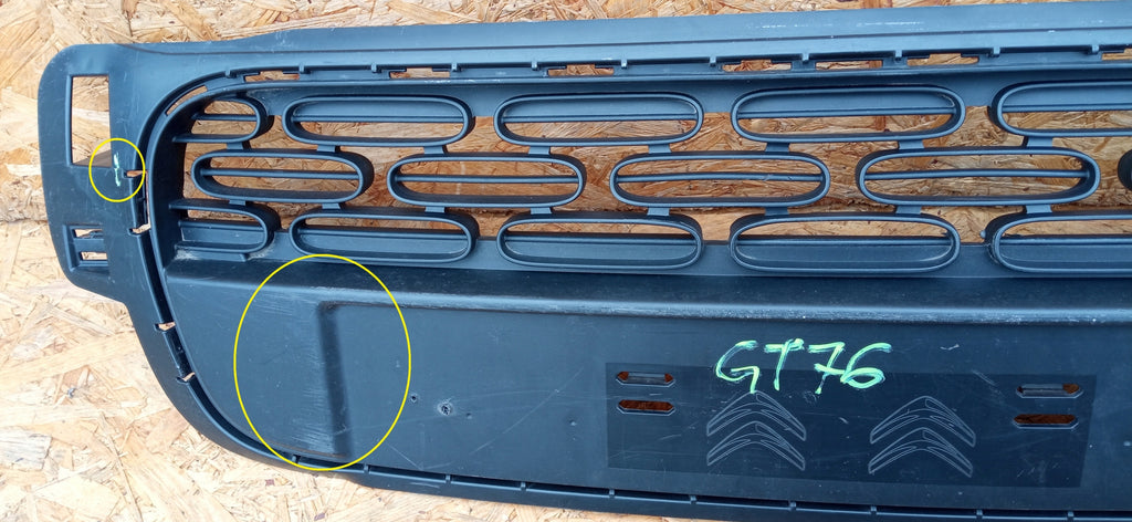 CITROEN C3 III 16- FRONTSCHÜRZE KÜHLERGRILL STOSSTANGENGRILL MITTE VORNE 9812061877