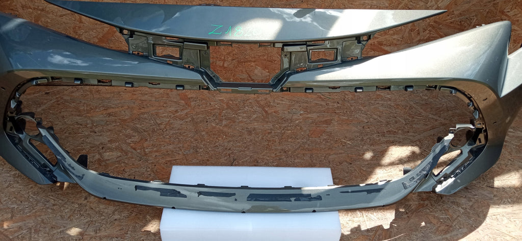 TOYOTA COROLLA E21 19- STOßSTANGE VORNE PDC STOßSTANGENLEISTEN 52119-02P40