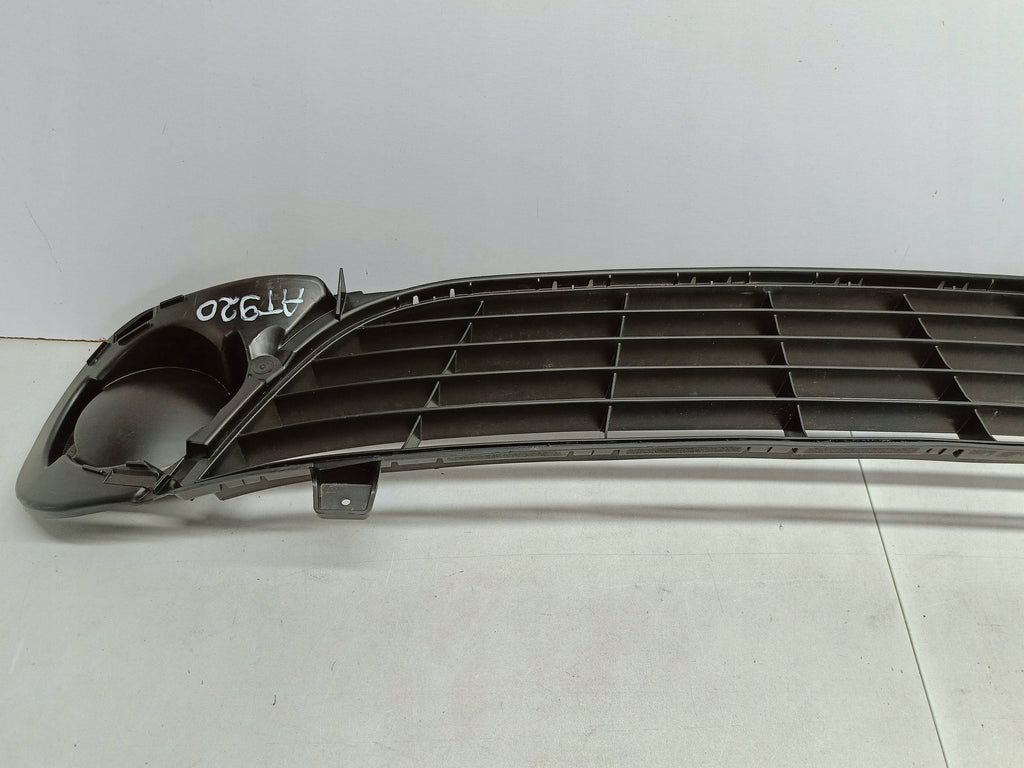 Dacia Lodgy 12- KRATKA DOLNA ATRAPA ZDERZAKA PRZÓD BEZ HALOGENÓW 622544154R