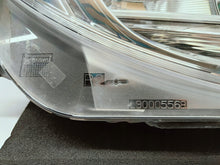 Załaduj zdjęcie do przeglądarki galerii, Opel Corsa D LIFT 11- LAMPA PRAWA PRZÓD PRZEDNIA ZWYKŁA EU 13432890