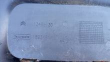 Laden Sie das Bild in den Galerie-Viewer, CITROEN C3 AIRCROSS II 17- HECKSCHÜRZE HINTEN 4XPDC OEM 13489730