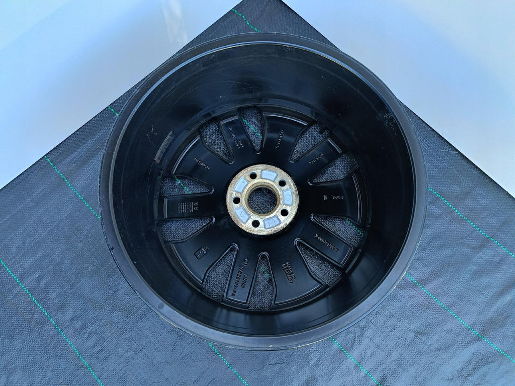ALUFELGE VOLVO OE 8,5''x19'' ET56 5x108 32143628