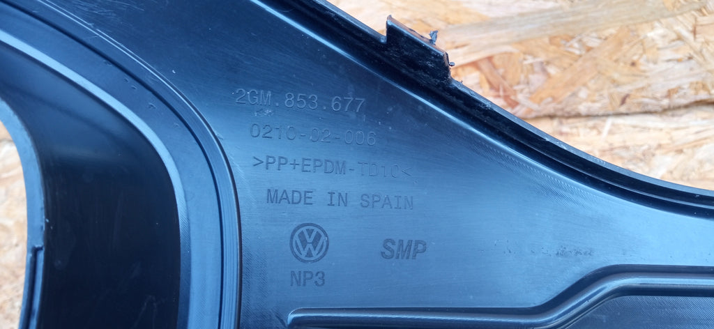 VOLKSWAGEN T-CROSS 18- KÜHLERGRILL VERKLEIDUNG STOßSTANGE VORN 2GM853677