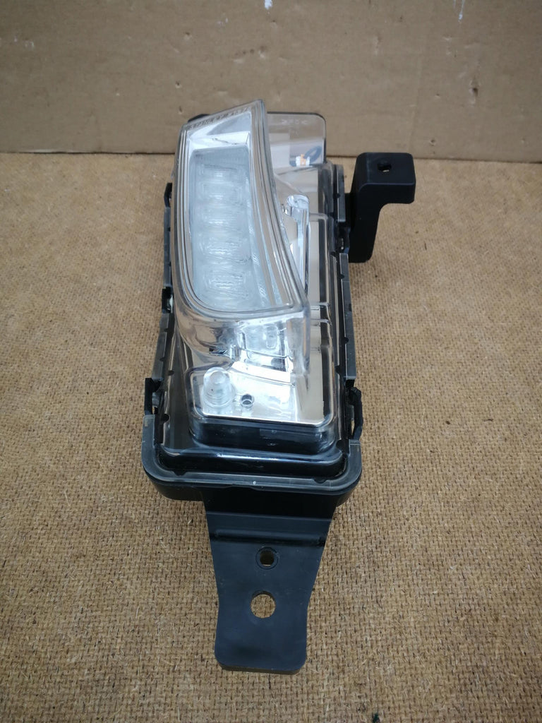SUZUKI VITARA 15- HALOGEN TFL RECHTS LAMPE RECHTS LICHT STANLEY W1378