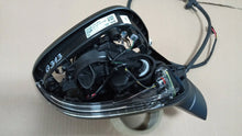 Laden Sie das Bild in den Galerie-Viewer, AUDI A4 S4 B9 LUSTERKO PRAWE 8 PIN NOWE