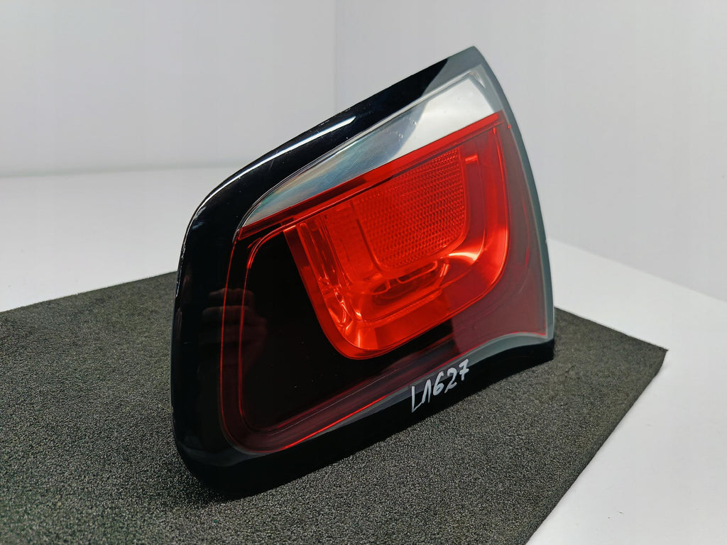 CITROEN C3 II LIFT 13- REFLEKTOR HECKKLAPPENLEUCHTE RECHTS HINTEN 9803934280