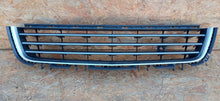 Laden Sie das Bild in den Galerie-Viewer, OPEL ASTRA III H 04- KÜHLERGRILL STOSSSTANGE VORNE 375768702