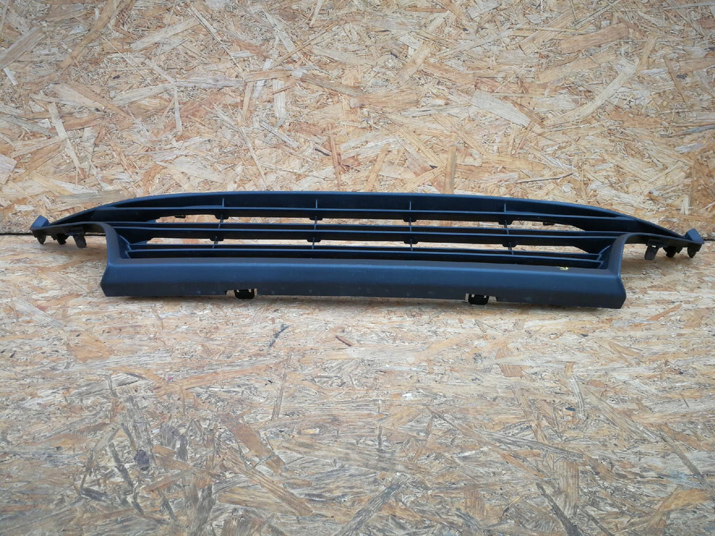 TOYOTA YARIS IV P21 19- UNTERER GRILL STOSSFÄNGER VORNE 53112-K0010