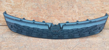 Load image into Gallery viewer, OPEL ASTRA K V 15- ATRAPA KRATKA GRILL ZDERZAKA PRZEDNIEGO BLACK 13423640
