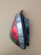 Load image into Gallery viewer, KIA RIO II 06- LAMPA LEWY TYŁ LEWA TYLNA 92401-1G2