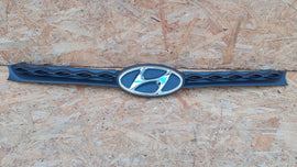 HYUDAI I10 13- ATRAPA KRATKA ŚRODKOWA GRILL