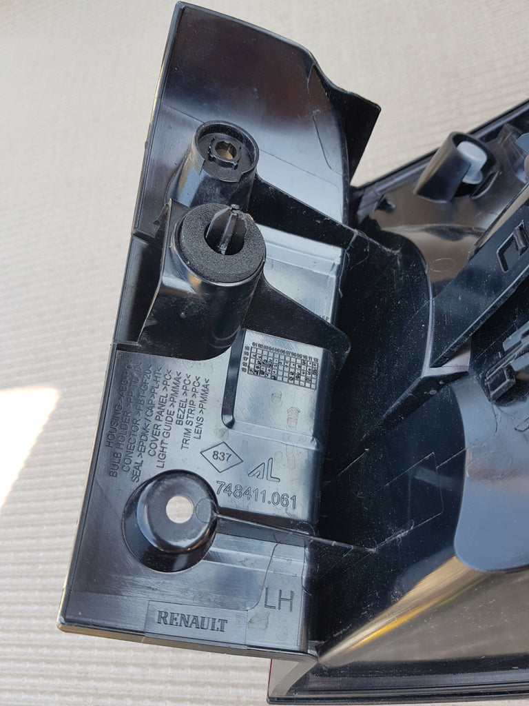 RENAULT CAPTUR LIFT LED LEWA LAMPA TYŁ TYLNA 265557849R