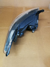 Laden Sie das Bild in den Galerie-Viewer, FORD TRANSIT MK8 13- LAMPA LEWA PRZÓD PRZEDNIA BK31-13D153-BG