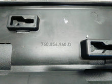 Załaduj zdjęcie do przeglądarki galerii, Volkswagen Touareg III 18- LISTWA DRZWI PRAWY PRZÓD 760854940D