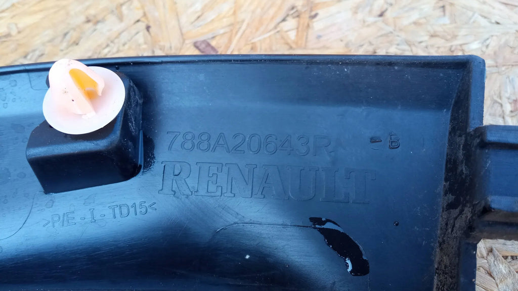 RENAULT CAPTUR I 13- LEISTE KOTFLÜGEL HINTEN RECHTS