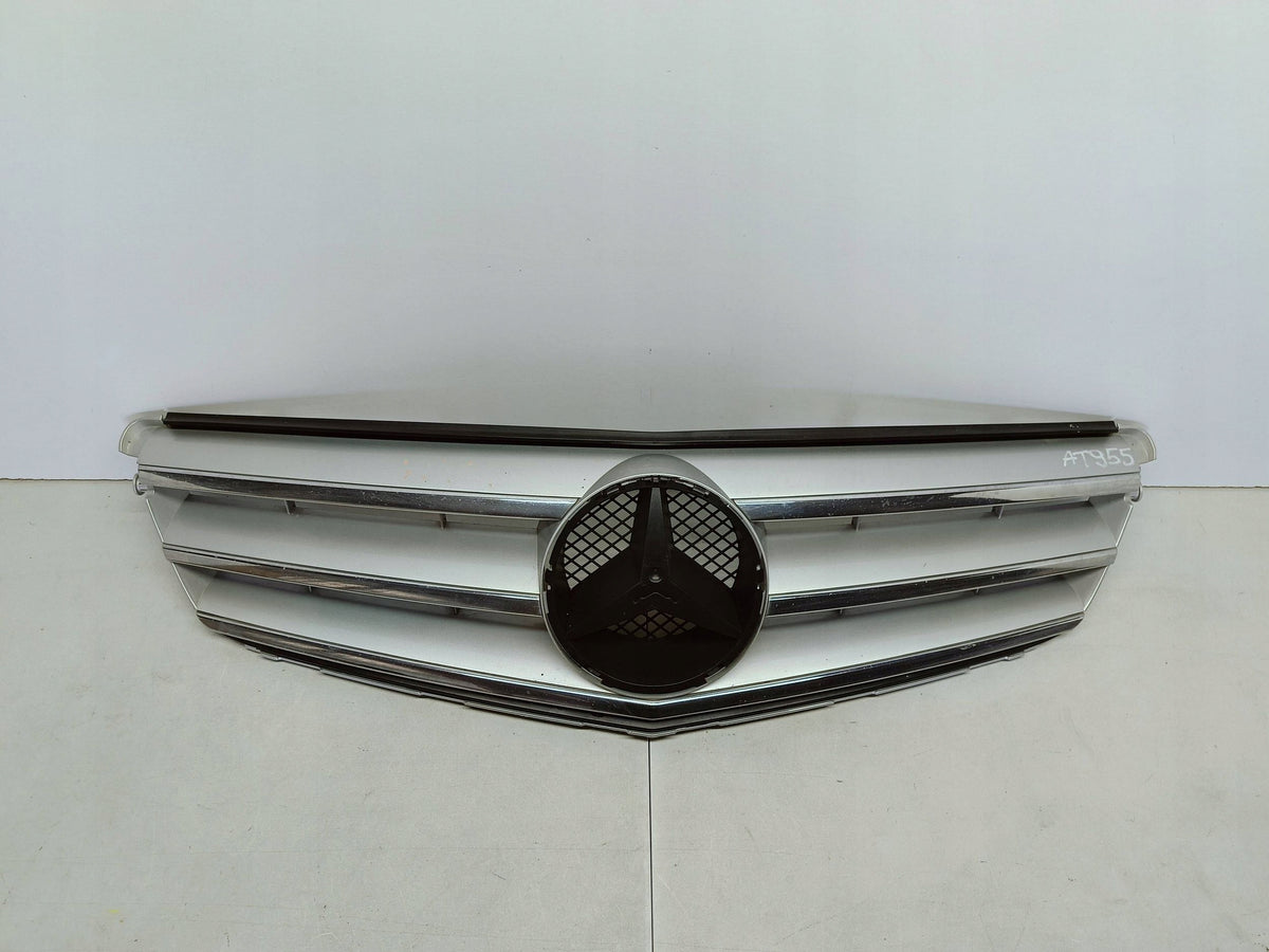 Mercedes-Benz C W204 07- Grille Grille Grille Front Bumper A2048800023 — photo 2 of 12