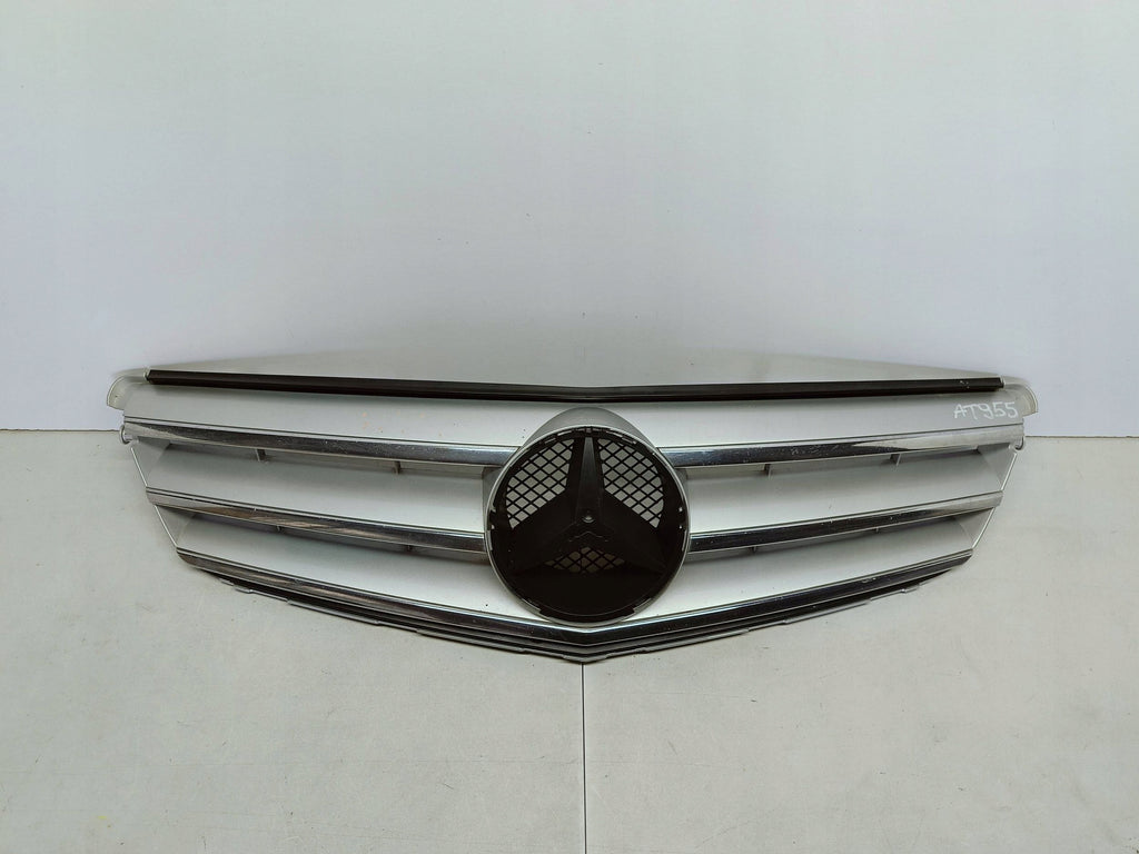Mercedes-Benz C W204 07- ATRAPA GRILL KRATKA ZDERZAKA PRZÓD A2048800023