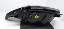 Laden Sie das Bild in den Galerie-Viewer, FORD MONDEO MK5 V 14- SCHEINWERFER RECHTS VORNE LINSE DS73-13W029-AE